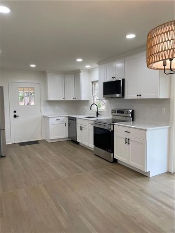 475 Maxwell Road, Roswell, GA 30075