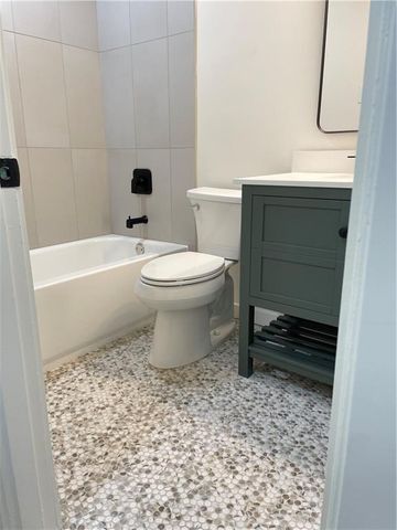 475 Maxwell Road, Roswell, GA 30075