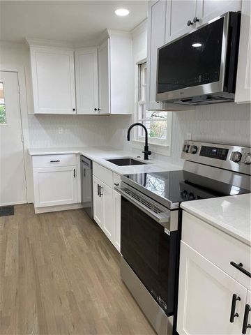 475 Maxwell Road, Roswell, GA 30075