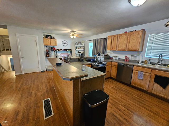 6302 W Loretta Drive, Indianapolis, IN 46221