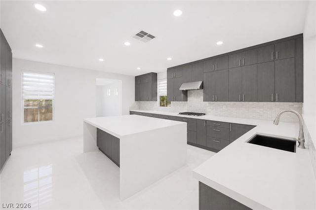 1417 Misty Moat Street, Las Vegas, NV 89117
