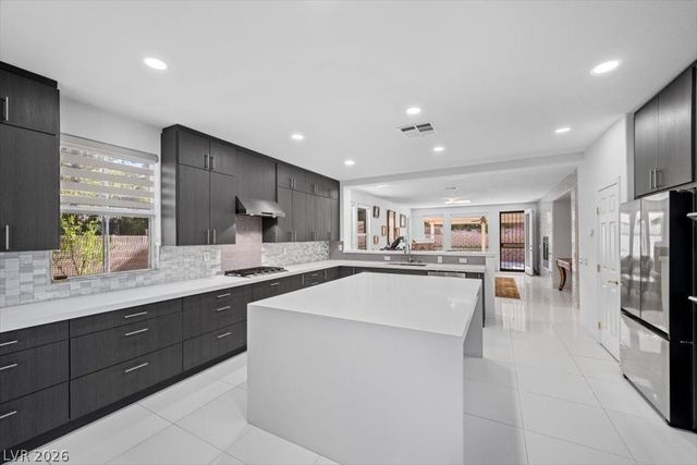 1417 Misty Moat Street, Las Vegas, NV 89117