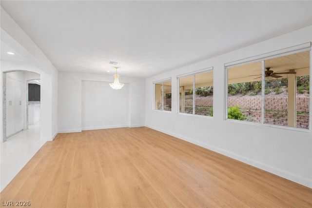 1417 Misty Moat Street, Las Vegas, NV 89117