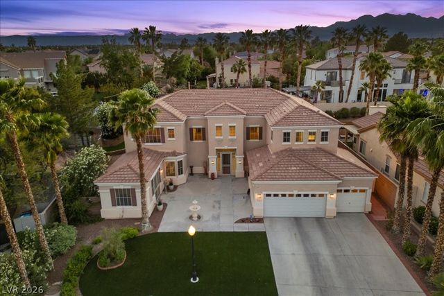 1417 Misty Moat Street, Las Vegas, NV 89117