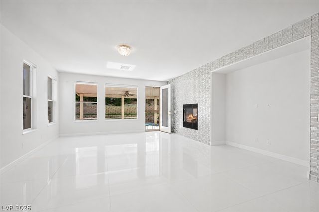 1417 Misty Moat Street, Las Vegas, NV 89117