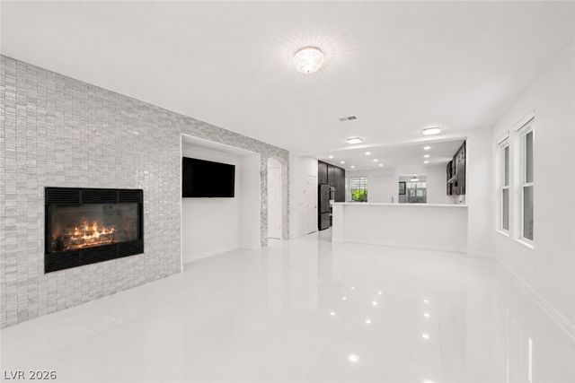 1417 Misty Moat Street, Las Vegas, NV 89117