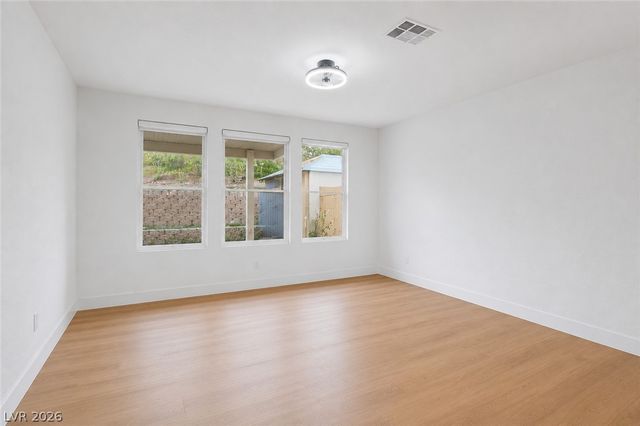 1417 Misty Moat Street, Las Vegas, NV 89117