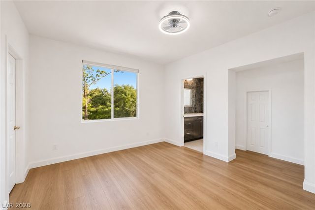 1417 Misty Moat Street, Las Vegas, NV 89117