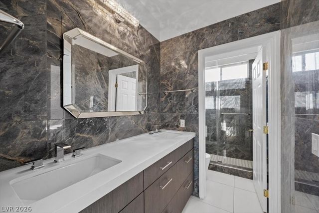 1417 Misty Moat Street, Las Vegas, NV 89117