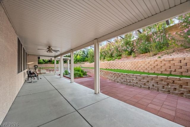 1417 Misty Moat Street, Las Vegas, NV 89117