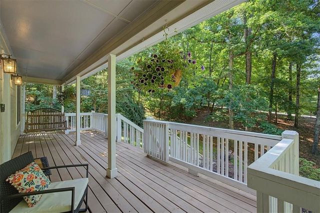 2078 Winding Creek Lane SW, Marietta, GA 30064