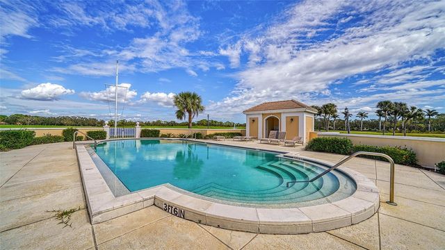51 MACEWEN DRIVE 11, Osprey, FL 34229