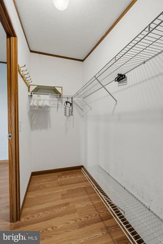 28 CEDAR ST, Manchester, PA 17345