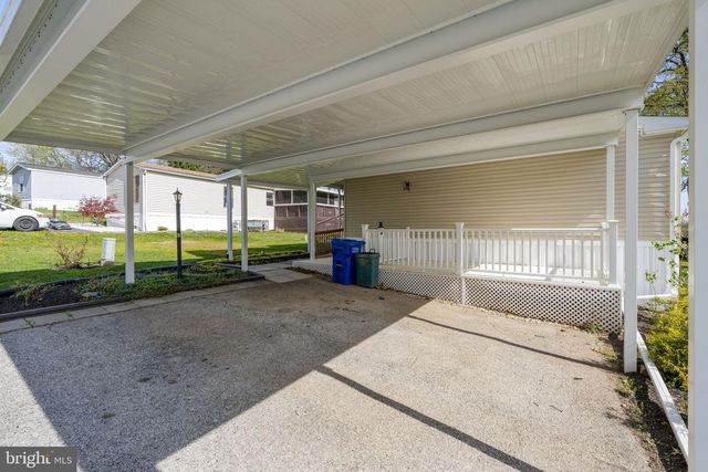 28 CEDAR ST, Manchester, PA 17345