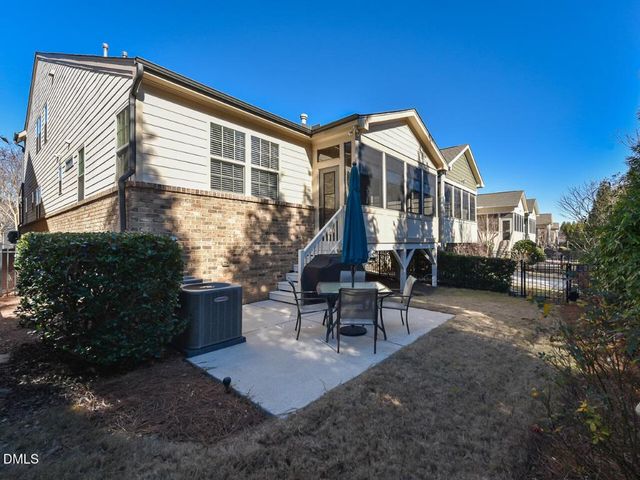 613 Angelica Circle, Cary, NC 27518