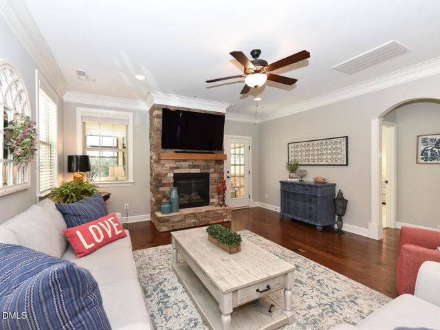 613 Angelica Circle, Cary, NC 27518