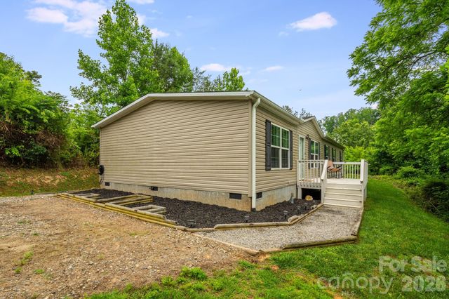 77 Star Flower Road, Alexander, NC 28701