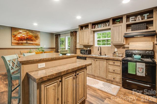 77 Star Flower Road, Alexander, NC 28701