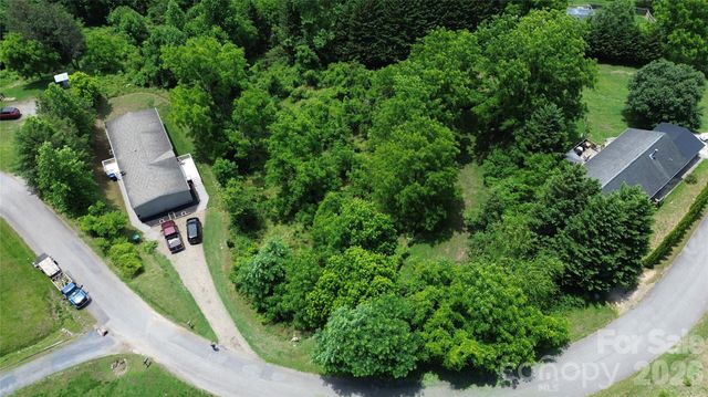 77 Star Flower Road, Alexander, NC 28701