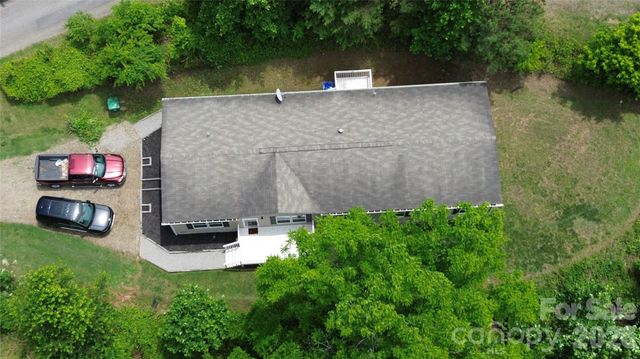 77 Star Flower Road, Alexander, NC 28701