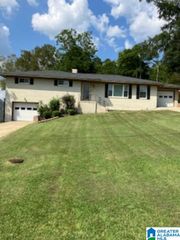 125 SYLVIA DRIVE, Gardendale, AL 35071