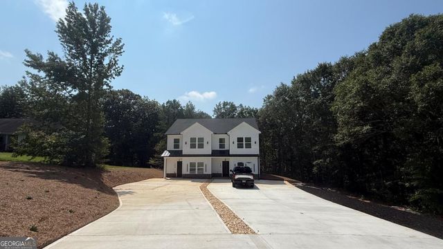 44 Bond Street, Royston, GA 30662