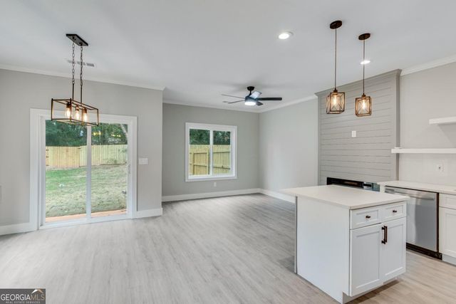44 Bond Street, Royston, GA 30662