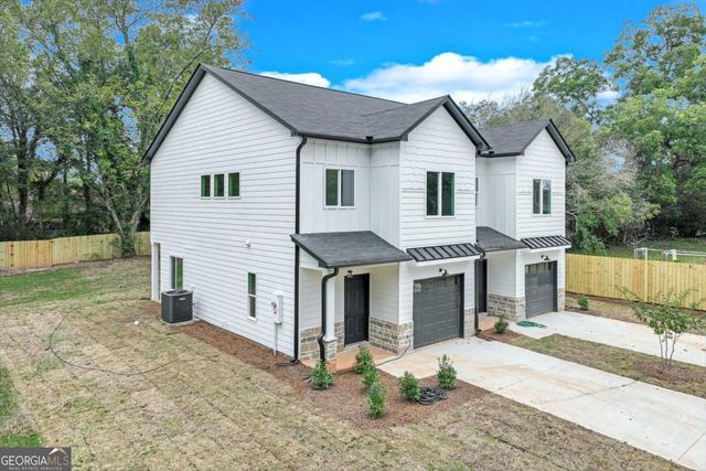 44 Bond Street, Royston, GA 30662