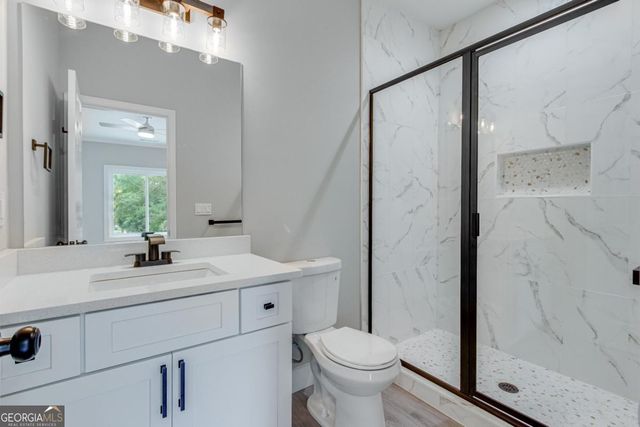 44 Bond Street, Royston, GA 30662