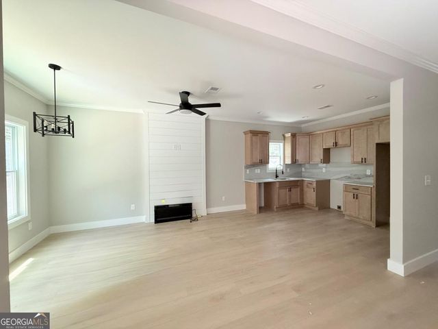 44 Bond Street, Royston, GA 30662