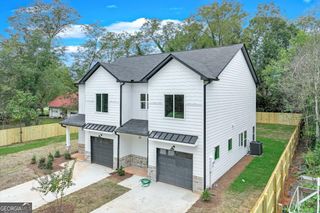 44 Bond Street, Royston, GA 30662