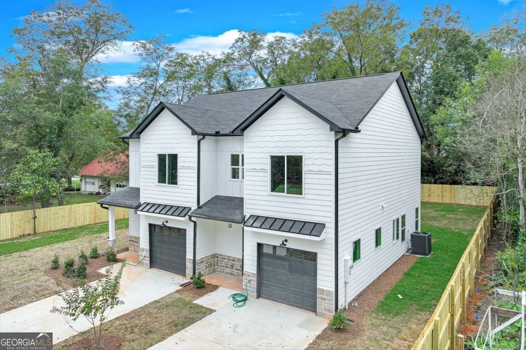44 Bond Street, Royston, GA 30662