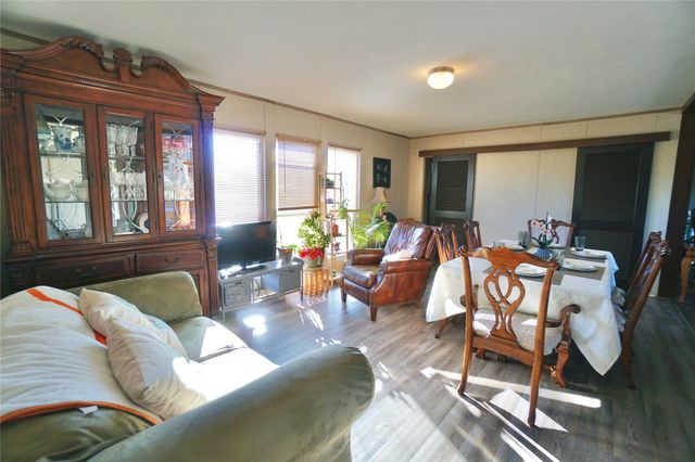 7206 Stonleigh PL A, Austin, TX 78744