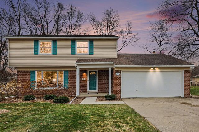 1631 Dicken Drive, Ann Arbor, MI 48103