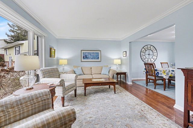 1631 Dicken Drive, Ann Arbor, MI 48103