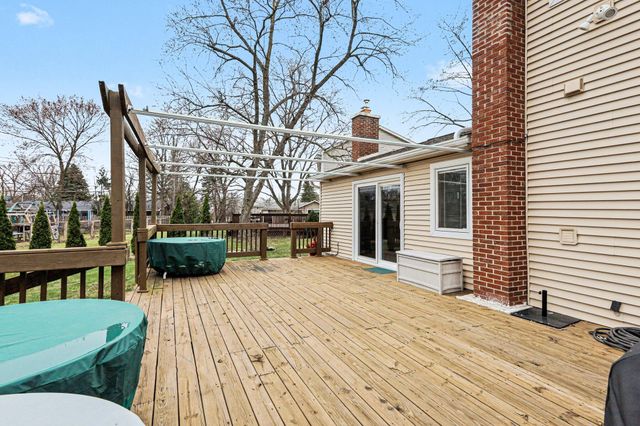 1631 Dicken Drive, Ann Arbor, MI 48103