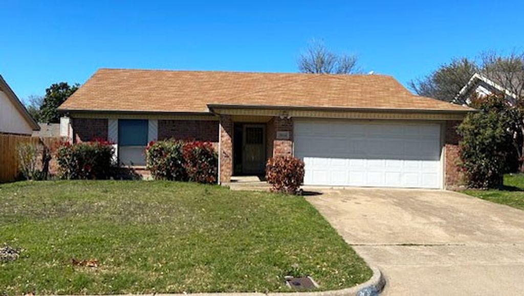 3016 Highlawn Terrace, Fort Worth, TX 76133