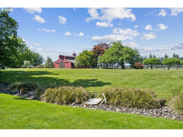 30100 Sw MOUNTAIN Rd, West Linn, OR 97068