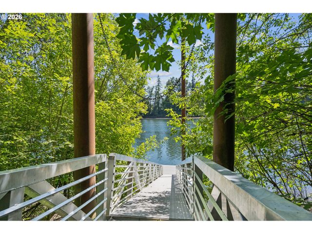 30100 Sw MOUNTAIN Rd, West Linn, OR 97068
