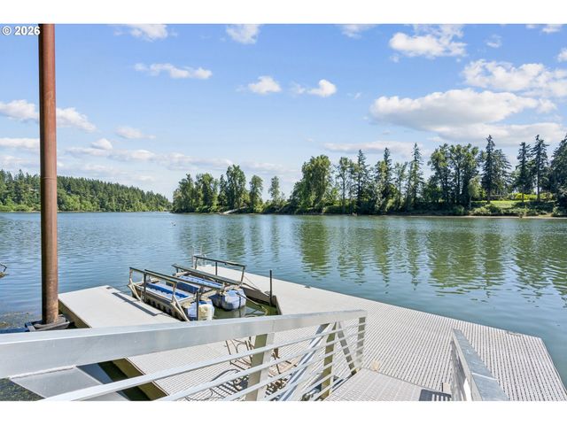30100 Sw MOUNTAIN Rd, West Linn, OR 97068