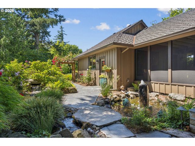 30100 Sw MOUNTAIN Rd, West Linn, OR 97068