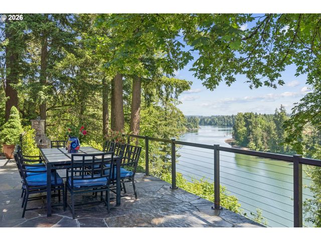 30100 Sw MOUNTAIN Rd, West Linn, OR 97068