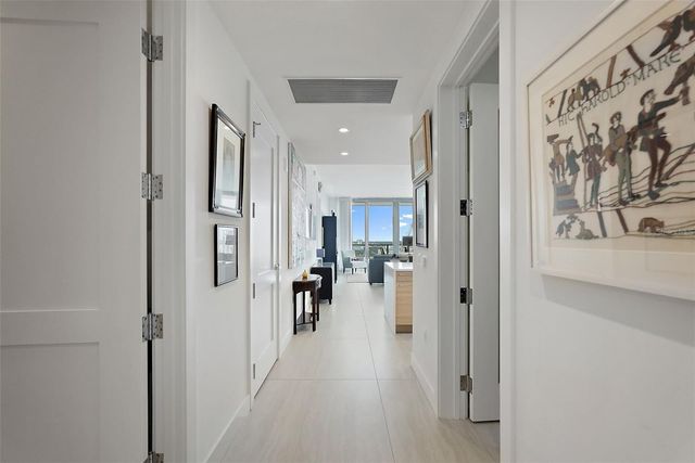 301 1ST STREET S 2305, St Petersburg, FL 33701