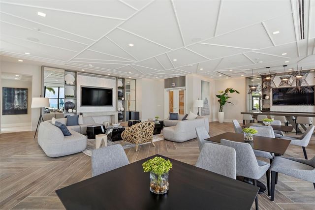 301 1ST STREET S 2305, St Petersburg, FL 33701