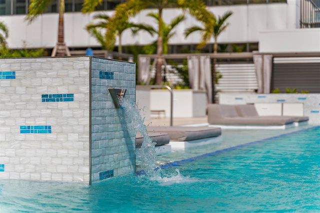 301 1ST STREET S 2305, St Petersburg, FL 33701