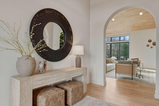 9602 Crestwood Terrace, Eden Prairie, MN 55347