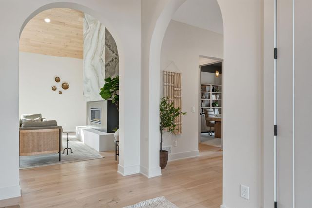 9602 Crestwood Terrace, Eden Prairie, MN 55347