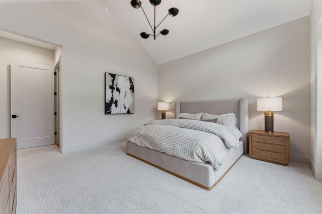 9602 Crestwood Terrace, Eden Prairie, MN 55347