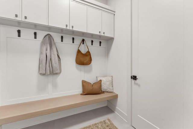 9602 Crestwood Terrace, Eden Prairie, MN 55347