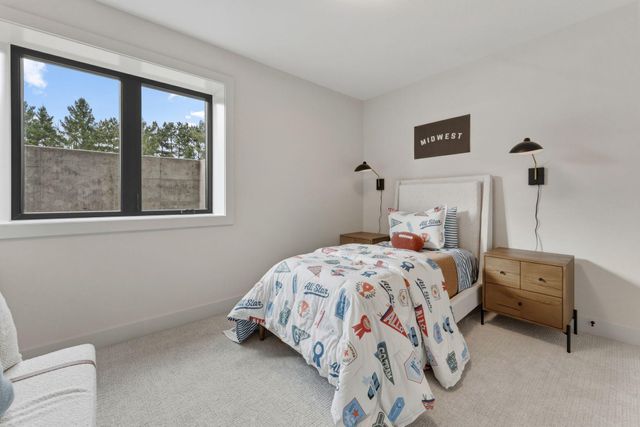 9602 Crestwood Terrace, Eden Prairie, MN 55347